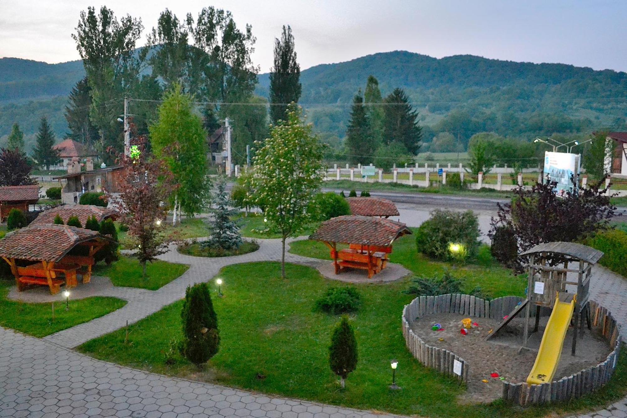 Poiana Rasnoavei Hotel Rîşnov Exterior foto